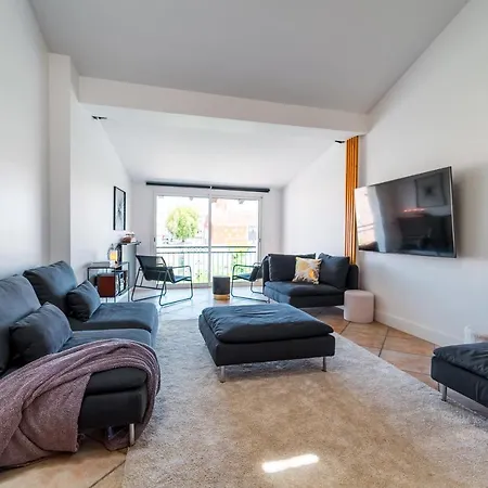 Maison De Vacances, Villanueva, Pour 6 Personnes A 5min Du Centre-ville *